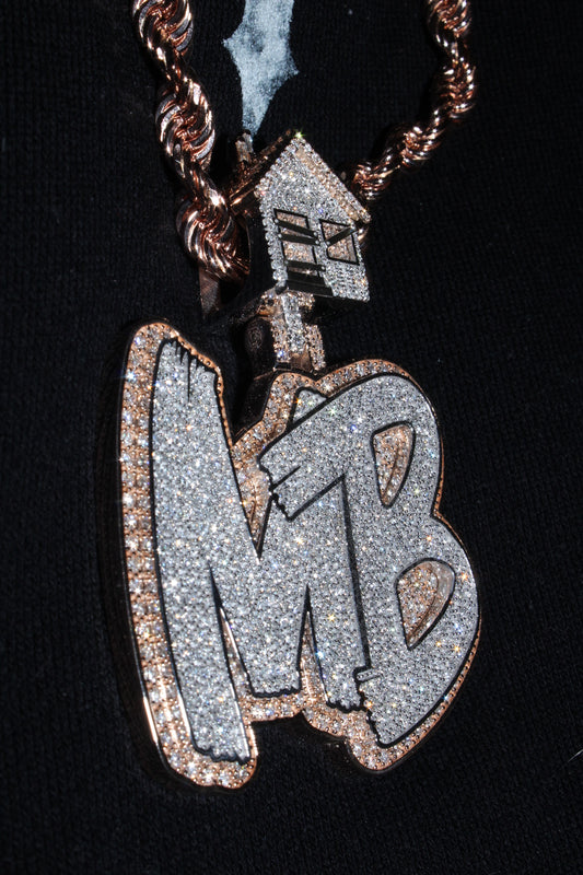 Custom Pendant ‘MB’